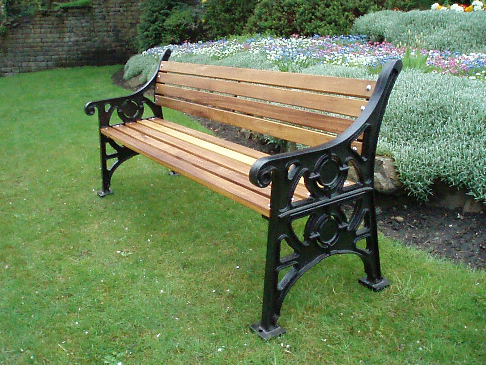Cast Iron Bench Architectural Roofing, Cast Iron Garden Benches Australia